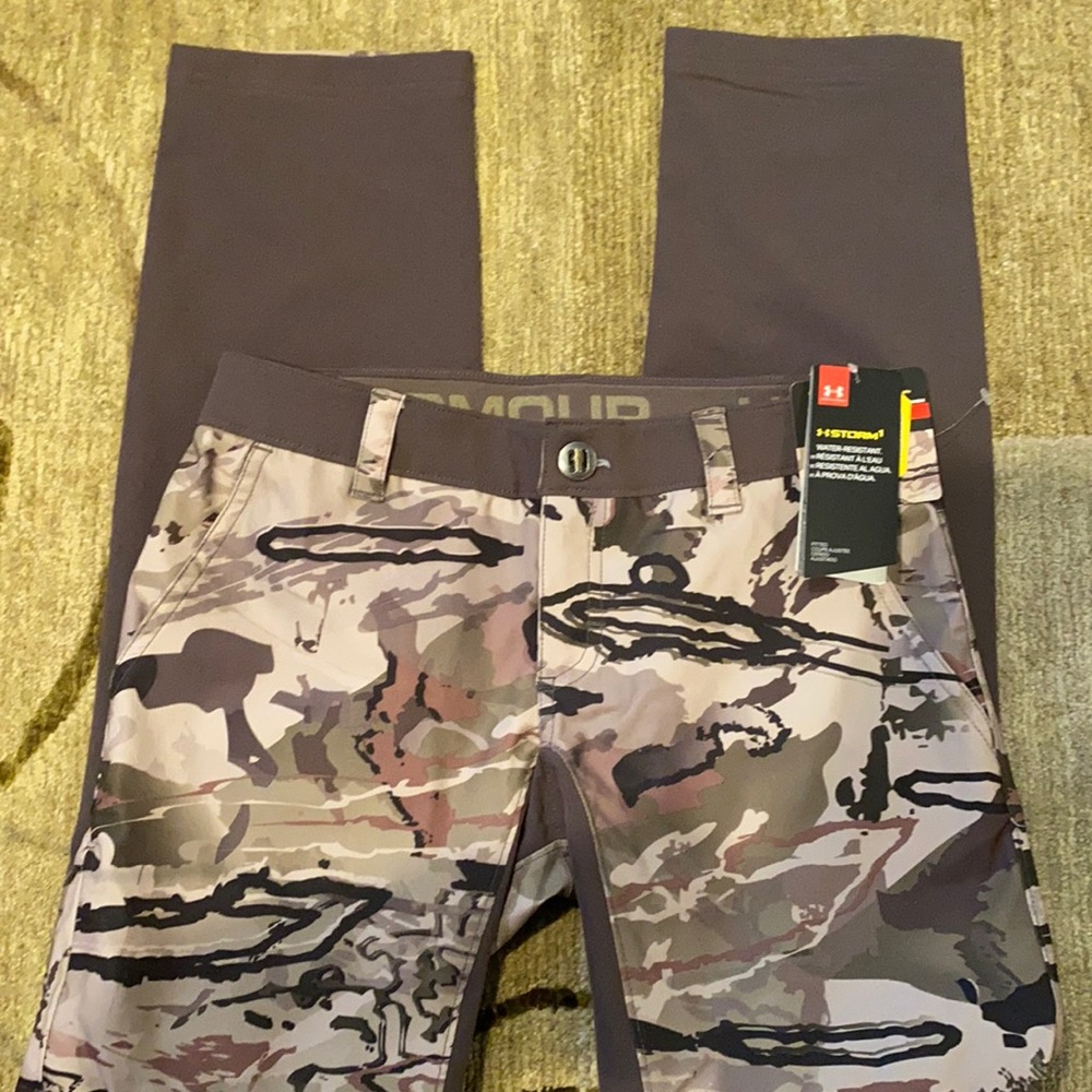 ~Under Armour~ Storm 1 Barren Fitted Camouflage Athletic Pants